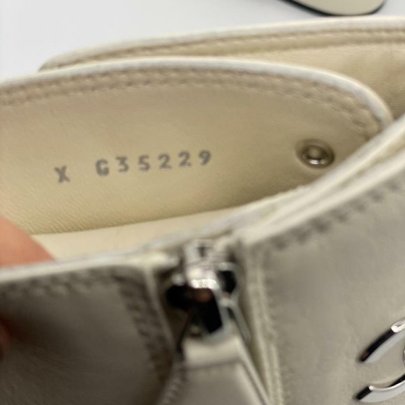 CHANEL 19B Two Tone Calfskin Leather Signature Logo Lace Up Booties Boots - Picture 11 of 14